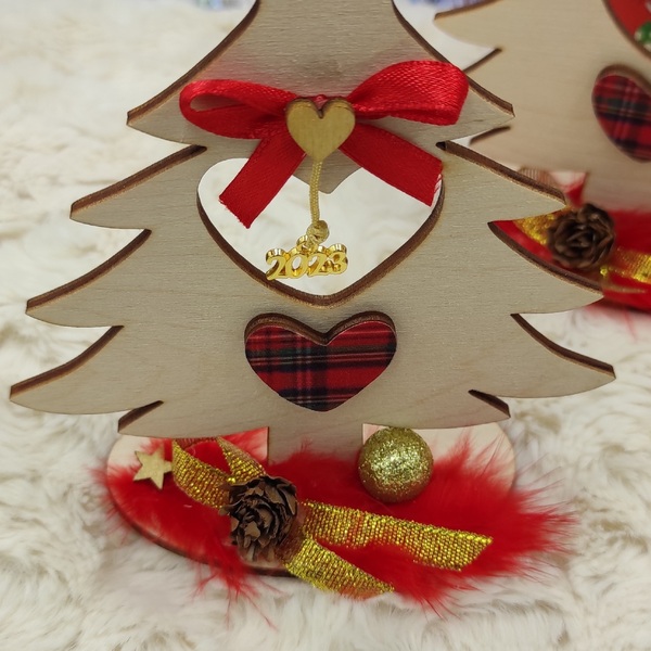 Διακοσμητικό Ξύλινο Δέντρο-Γούρι 2024 με καρδιά,15cm - ξύλο, χριστουγεννιάτικο δέντρο, χριστουγεννιάτικα δώρα, γούρια - 4