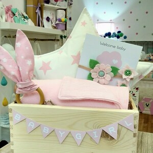 Δώρο γέννησης σε ξύλινο κουτί για κορίτσι άσπρο-ροζ - κορίτσι, γέννηση, σετ δώρου, δώρο γέννησης