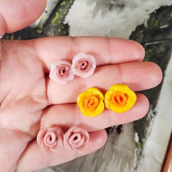 ROSES STUDS, καρφωτα τριαντάφυλλα μικρό μέγεθος - πηλός, λουλούδι, καρφωτά, μικρά, καρφάκι - 5