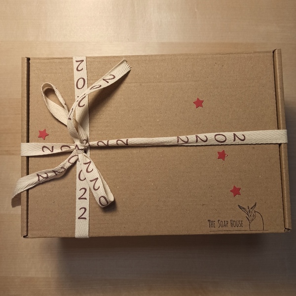Christmas Box - Melomakarono (Limited Edition) - γούρι, δώρο, κεριά, αρωματικό σαπούνι, γούρια - 2