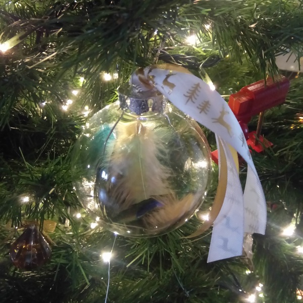 Χριστουγεννιάτικη Μπάλα ♥ με Φτερά, Αστέρια και Κορδέλες 8 εκ Πετρόλ, Σμαραγδί, Μπεζ - φτερό, στολίδια, μπάλες - 2