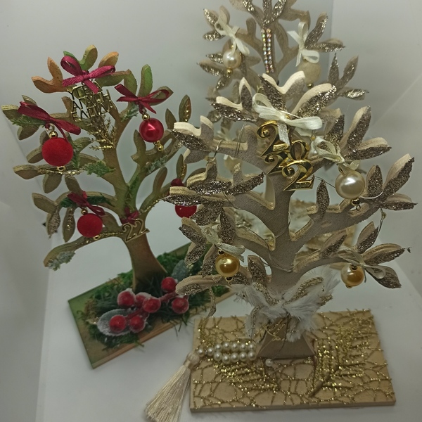 Ξύλινο δενδράκι στολισμένο με φωτακια - ξύλο, αστέρι, διακοσμητικά, δέντρο