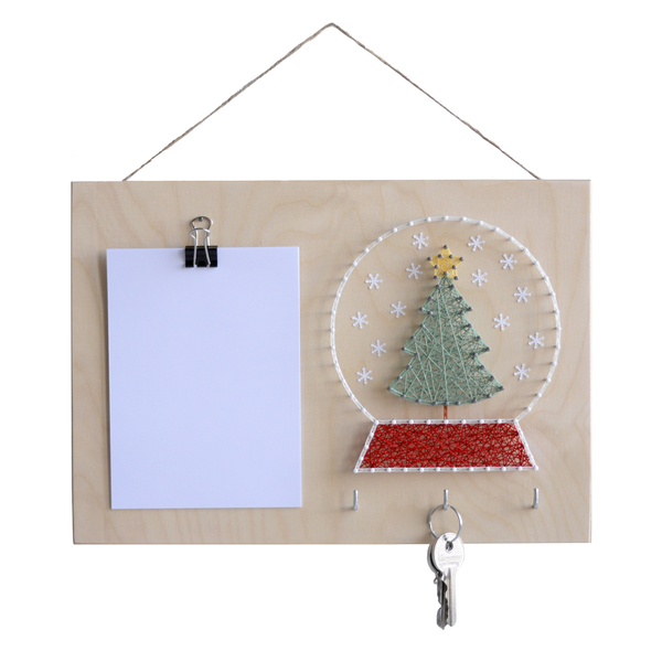 Χριστουγεννιάτικο διακοσμητικό τοίχου με κλειδοθήκη και θέση για σημειώσεις ή φωτογραφία 30x21cm - ξύλο, για φωτογραφίες, διακοσμητικά, χριστούγεννα