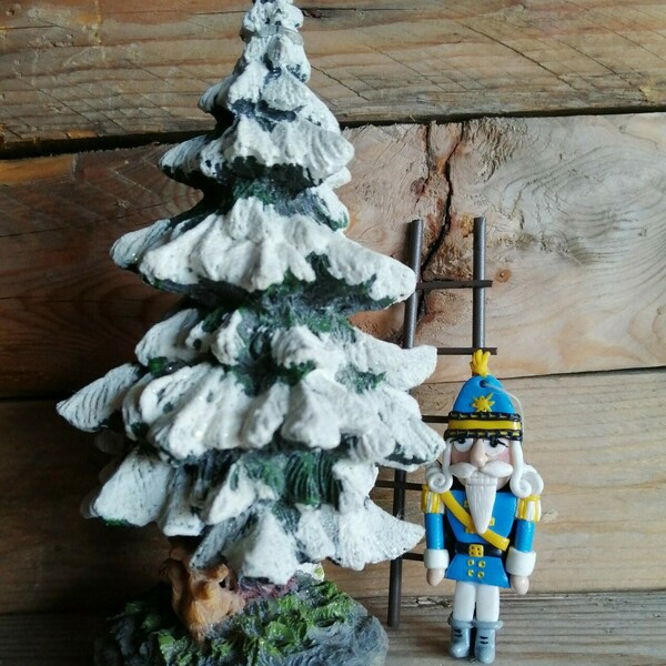 Χειροποίητα χριστουγεννιάτικα στολίδια από πολυμερικό πηλό σε σχέδιο καρυοθραύστης γαλάζιος - πηλός, χριστουγεννιάτικα δώρα, στολίδια, δέντρο, πολυμερικό πηλό - 3
