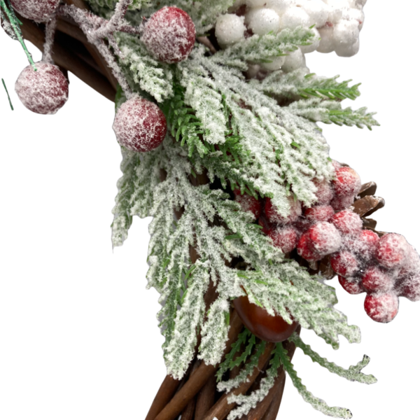 Χειροποιητο Χριστουγεννιατικο Χιονισμενο Στεφανι με κουκουναρια,βελανιδια,και ξυλινο δεντρακι διαμ. 30x30 εκατ. - ξύλο, στεφάνια, διακοσμητικά, χριστουγεννιάτικα δώρα - 4