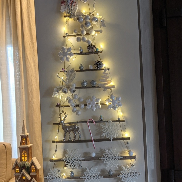 Ξύλινο κρεμαστό Χριστουγεννιάτικο δέντρο - ξύλο, στεφάνια, χριστουγεννιάτικο δέντρο, διακοσμητικά, δέντρο