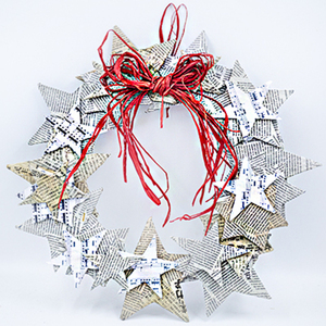 Χριστουγεννιάτικο στεφάνι ντυμένο με εφημερίδα - διάμετρος 47 εκ - χαρτί, στεφάνια, αστέρι, διακοσμητικά, χριστουγεννιάτικα δώρα