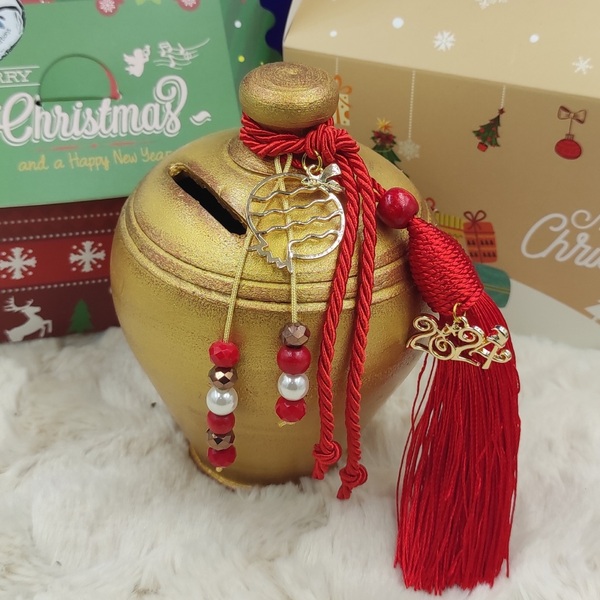 Χειροποίητο γούρι 2024 πήλινος χρυσός κουμπαράς 12Χ10cm με ρόδι. - γούρι, πηλός, κουμπαράδες, χριστουγεννιάτικα δώρα, γούρια - 2