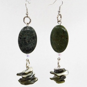 "Olive Stone" - Κρεμαστά σκουλαρίκια με ημιπολύτιμες πέτρες, κοχύλια και χάντρες - ημιπολύτιμες πέτρες, αχάτης, κοχύλι, κρεμαστά, γάντζος - 2