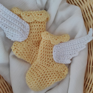 Πλεκτά κίτρινα καλτσάκια με φτερά για νεογέννητα 11 εκατοστά ύψος - 0-3 μηνών, βρεφικά ρούχα - 2