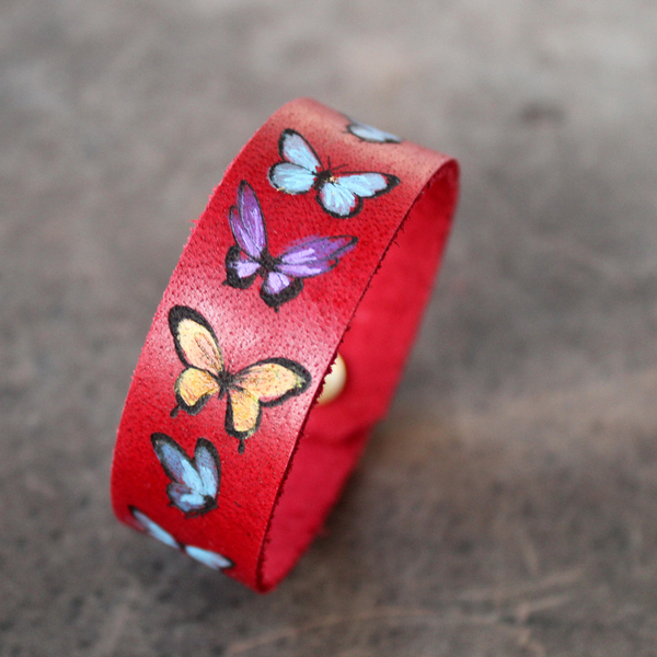 Γυναικείο Κόκκινο Δερμάτινο Βραχιόλι Πεταλούδες, 20 Χ 3 εκ - δέρμα, πεταλούδα, χεριού, αυξομειούμενα, φθηνά - 2
