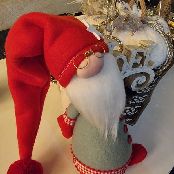 Άγιος Βασίλης υφασμάτινος με σάκο, 28 εκατοστά,κούκλα Χειροποίητη από τσόχα και ύφασμα - ύφασμα, vintage, χριστουγεννιάτικο, διακοσμητικά, άγιος βασίλης - 4