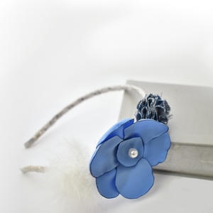 Στέκα με μπλε λουλούδια και πέρλες - ύφασμα, δώρο, λουλούδια, πέρλες, στέκες - 2