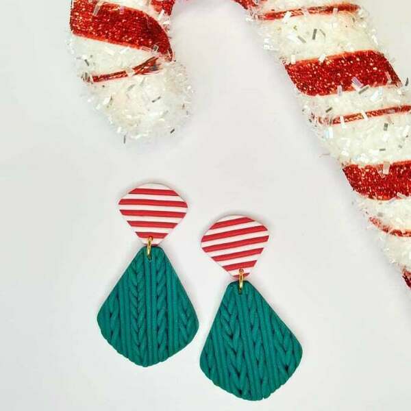 Christmas Elf - Χριστουγεννιάτικα χειροποίητα καρφωτά σκουλαρίκια από πολυμερικό πηλό - πηλός, καρφωτά, ατσάλι, χριστουγεννιάτικα δώρα, καρφάκι, δώρα για γυναίκες - 2