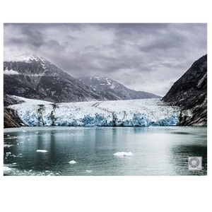 Printable Art|Photography "Dawes Glacier. Edicott Arm Fjord in Alaska". Ψηφιακό αρχείο - αφίσες, καλλιτεχνική φωτογραφία