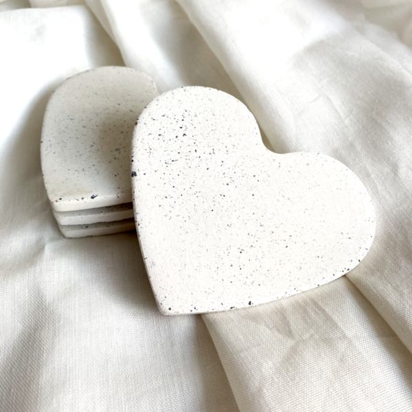 Σουβέρ σε σχήμα καρδιάς από τσιμέντο Λευκό 10 cm | Concrete Decor - καρδιά, τσιμέντο, πιατάκια & δίσκοι - 4