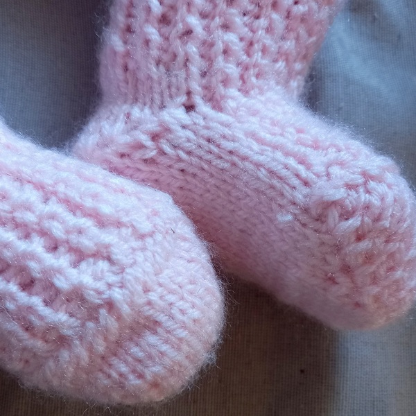 Βρεφικές χειροποίητες πλεκτές κάλτσες ροζ 100% ΑΚΡΥΛΙΚΏΝ. - κορίτσι, δώρο, βρεφικά, αξεσουάρ μωρού - 3