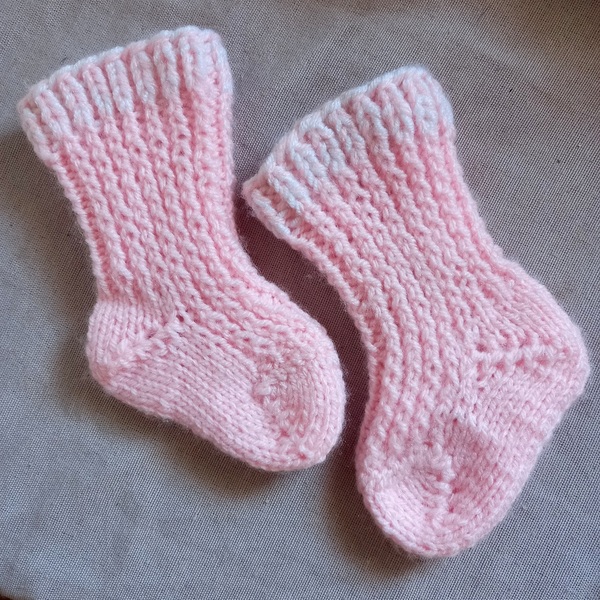 Βρεφικές χειροποίητες πλεκτές κάλτσες ροζ 100% ΑΚΡΥΛΙΚΏΝ. - κορίτσι, δώρο, βρεφικά, αξεσουάρ μωρού - 4