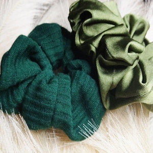 Λαστιχάκι για μαλλιά πράσινο πλεκτό scrunchies - ύφασμα, δώρο, μαμά, για τα μαλλιά, λαστιχάκια μαλλιών - 3