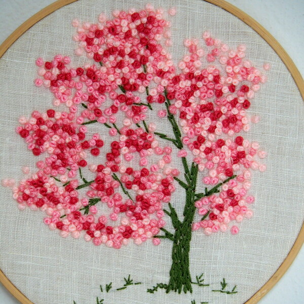 Ανθισμένο δέντρο με ροζ λουλούδια, κέντημενο τελάρο - τελάρα κεντήματος - 4