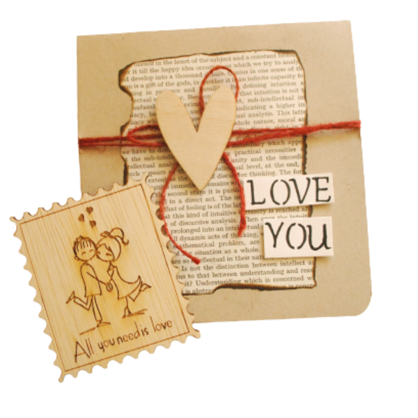 Μαγνητάκι γραμματόσημο 8εκ "All you need is love" μαζί με χειροποίητη κάρτα - ξύλο, χαρτί, μαγνητάκια, ευχετήριες κάρτες