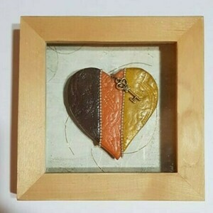 ξυλινο καδρακι με μια καρδια απο πολυμερικο πηλο - διακοσμητικά, πίνακες & κάδρα, πηλός