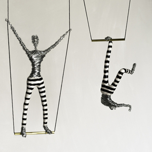 Circus Acrobat Modern Art Sculpture - δώρο, μεταλλικό, διακοσμητικά - 5