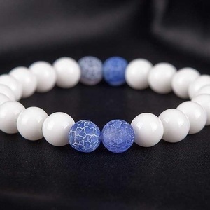 BRACELET of QUARTZ MILK and AHAT CRACKED DARK BLUE - ημιπολύτιμες πέτρες, γυναικεία, χάντρες, χεριού, φθηνά