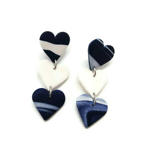 Σκουλαρίκια τριπλές καρδιές από ατσάλι και πολυμερικό πηλό Navy blue - καρδιά, πηλός, ατσάλι, κρεμαστά, γάντζος