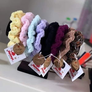 Χειμωνιάτικα Scrunchies - μαλλί, αξεσουάρ, δώρα για γυναίκες, λαστιχάκια μαλλιών
