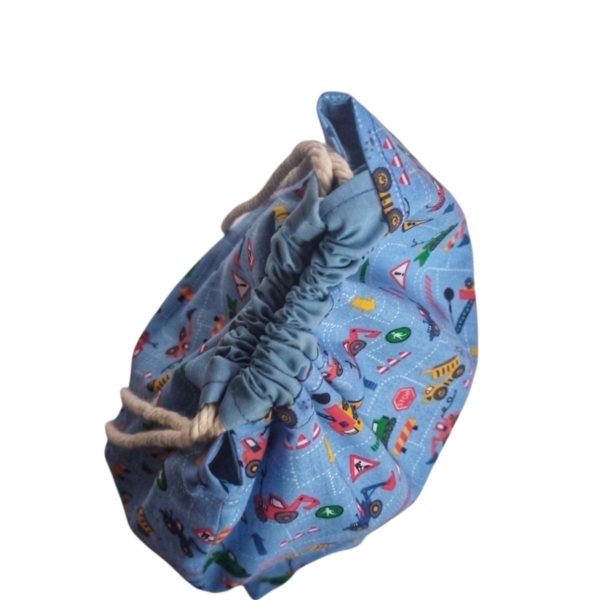Χειροποίητο υφασμάτινο πουγκί σε παιδικό σχέδιο- 28x30xm - ύφασμα, πουγκί - 2