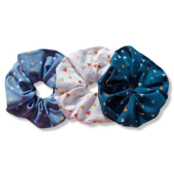 Σετ 3 scrunchies με καρδούλες σε διάφορα χρώματα - ύφασμα, βαμβάκι, καρδιά, δώρα αγίου βαλεντίνου, λαστιχάκια μαλλιών