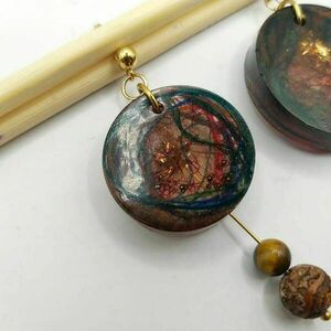 Σκουλαρίκια boho από υγρό γυαλί με χρωματιστές κλωστές και ημιπολύτιμες χάντρες - ημιπολύτιμες πέτρες, γυαλί, χάντρες, ατσάλι, boho - 3