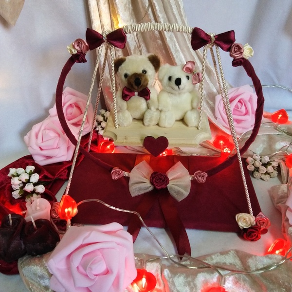Δώρο Αγίου Βαλεντίνου επιτραπέζια κούνια με λούτρινα αρκουδάκια ~30*30*16cm - αγάπη, romantic, διακοσμητικά, δώρα αγίου βαλεντίνου, αγ. βαλεντίνου, λούτρινα αρκουδάκια - 3