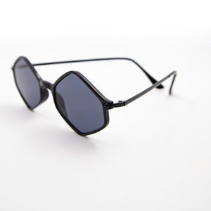 Γυαλιά ηλίου με μαύρους μεταλλικούς βραχίονες και μαύρους φακούς, 100% UV προστασία από τον ήλιο.-Αντίγραφο - γυαλιά ηλίου - 3