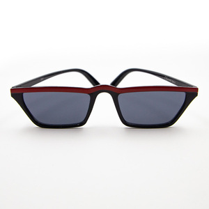 Γυαλιά ηλίου σε μαύρο και κόκκινο χρώμα με 100% UV προστασία από τον ήλιο. - αλυσίδες, γυαλιά ηλίου, κορδόνια γυαλιών, θήκες γυαλιών