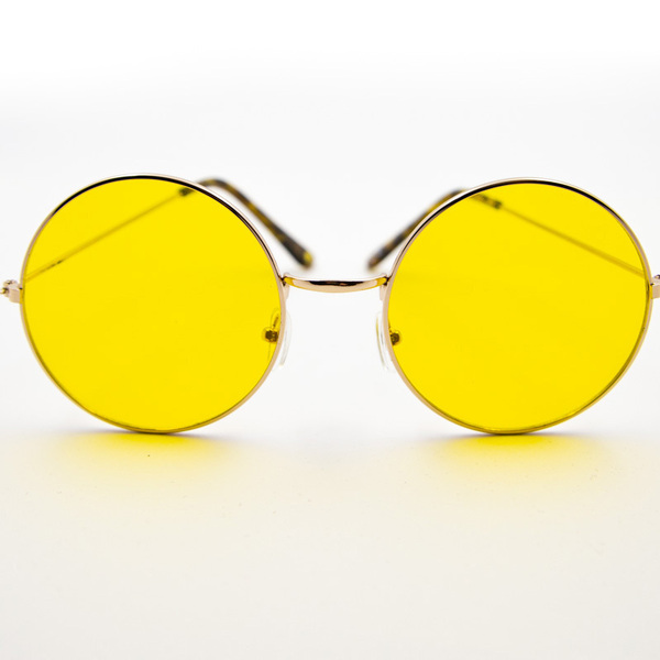 Γυαλία ηλίου σε χρυσό και κίτρινο χρώμα με 100% UV προστασία από τον ήλιο. - αλυσίδες, γυαλιά ηλίου, κορδόνια γυαλιών, θήκες γυαλιών