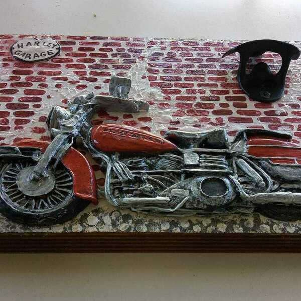 Ανοιχτήρι μπύρας τοίχου, Harley, δώρο για εκεινον, αξεσουάρ Harley, πρακτικο δωρο για μοτοσυκλετιστες, Κοκκινη, μαυρη και ασημι Harley - επιτοίχιο, διακοσμητικά, για ενήλικες, είδη σερβιρίσματος - 4