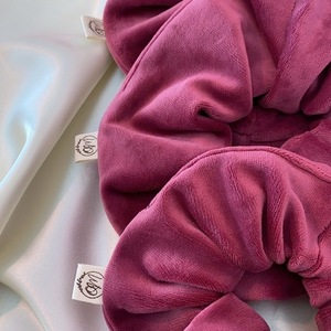 Pink Velvet - Scrunchies 1τμχ - ύφασμα, βελούδο, λαστιχάκια μαλλιών - 2