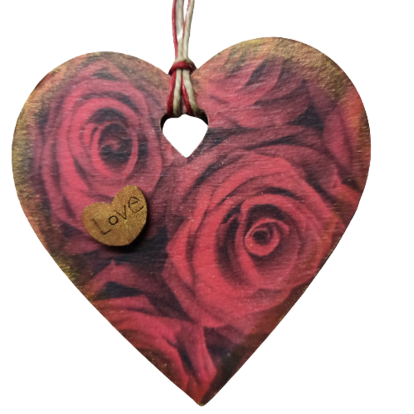 δύο ξύλινες καρδιές decoupage με κόκκινα τριαντάφυλλα - 8,00εκ Χ 8,00εκ - ξύλο, καρδιά, είδη γάμου, δώρα αγίου βαλεντίνου, δωρο για επέτειο - 2
