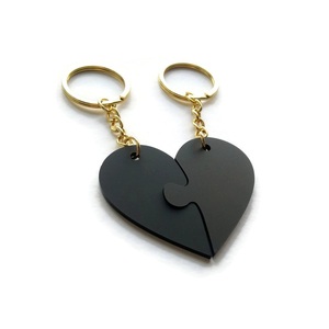 Σετ με Δύο Μπρελόκ ♥ Δύο κομμάτια Καρδιάς από Plexi glass Μαύρο Ματ 6x5 εκ - καρδιά, μπρελόκ, plexi glass, ζευγάρια