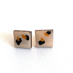 Stud earrings "Nude leopard", τετράγωνο! - ξύλο, ζωγραφισμένα στο χέρι, καρφωτά, μικρά, καρφάκι - 2