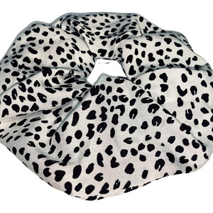 Scrunchie λαστιχάκι μαλλιών XXL size “Dalmatian Dots” - ύφασμα, animal print, λαστιχάκια μαλλιών