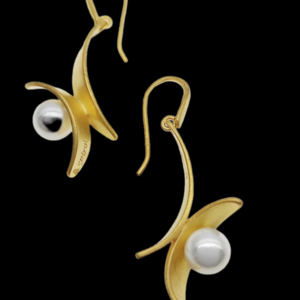 Γυναικεία ασημένια επίχρυσα σκουλαρίκια με μαργαριτάρι - ασήμι, μαργαριτάρι, επιχρυσωμένα, κρεμαστά, γάντζος - 2
