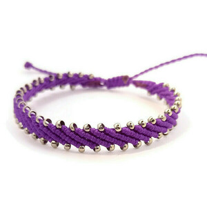 Μακραμέ μωβ βραχιόλι χεριού μεταλλικές χάντρες. Macrame purple bracelet with metalic beads. - μακραμέ, κορδόνια, boho, χεριού, αυξομειούμενα