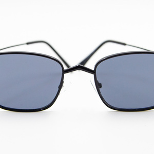 Γυαλιά ηλίου μεταλλικά σε ασημί χρώμα με 100% UV προστασία από τον ήλιο - αλυσίδες, γυαλιά ηλίου, κορδόνια γυαλιών, θήκες γυαλιών - 3