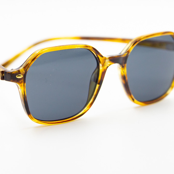 Γυαλιά ηλίου πλαστικά με πολύχρωμο χρώμα και 100% UV προστασία από τον ήλιο - γυαλιά ηλίου - 2