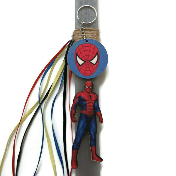 Αρωματική γκρι λαμπάδα με ξύλινη φιγούρα υπηρήρωα Spiderman και αντίστοιχο μπρελόκ, 32 εκατοστά. - αγόρι, λαμπάδες, για παιδιά, για εφήβους, σούπερ ήρωες - 4