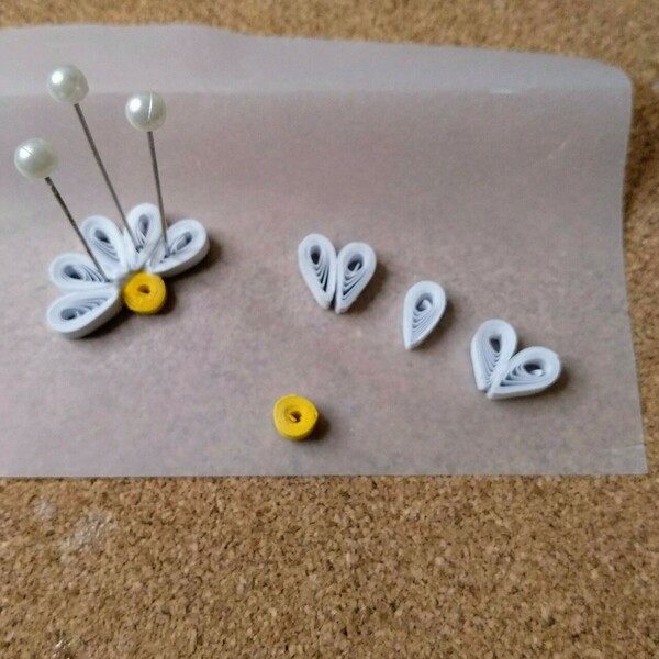 Σκουλαρίκια μαργαρίτα φτιαγμένα από χαρτί και ασήμι - ασήμι, λουλούδι, μικρά, κρεμαστά, γάντζος - 4