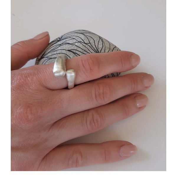 Ασημένιο στριφτό μασίφ δαχτυλίδι 925 - ασήμι, γεωμετρικά σχέδια, διαχρονικό, αυξομειούμενα - 2